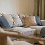 Lehastays - Buckau 15 I 2 I Voll Ausgestattete Kueche I Balkon I Smart Tv