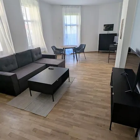 Apartment Lehastays Buckau - Ns15-01 I 2 I Voll Ausgestattete Kueche I Erdgeschoss I Balkon I Smart Tv