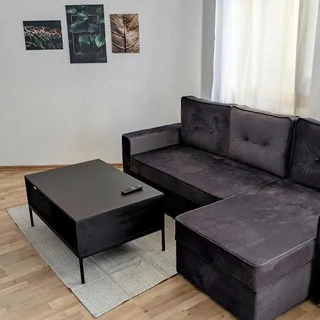 Lehastays Buckau - Ns15-02 I 2 I Voll Ausgestattete Kueche I Erdgeschoss I Balkon I Smart Tv *