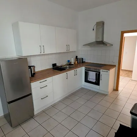 Lehastays Buckau - Ns15-02 I 2 I Voll Ausgestattete Kueche I Erdgeschoss I Balkon I Smart Tv