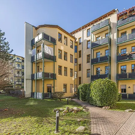Lehastays Buckau - Ns15-02 I 2 I Voll Ausgestattete Küche I Erdgeschoss I Balkon I Smart Tv Apartment *