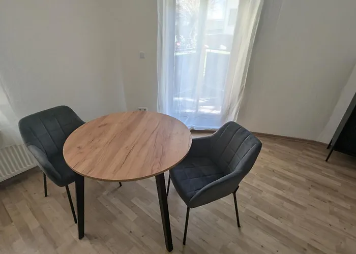 Apartment Lehastays Buckau - Ns15-02 I 2 I Voll Ausgestattete Kueche I Erdgeschoss I Balkon I Smart Tv *