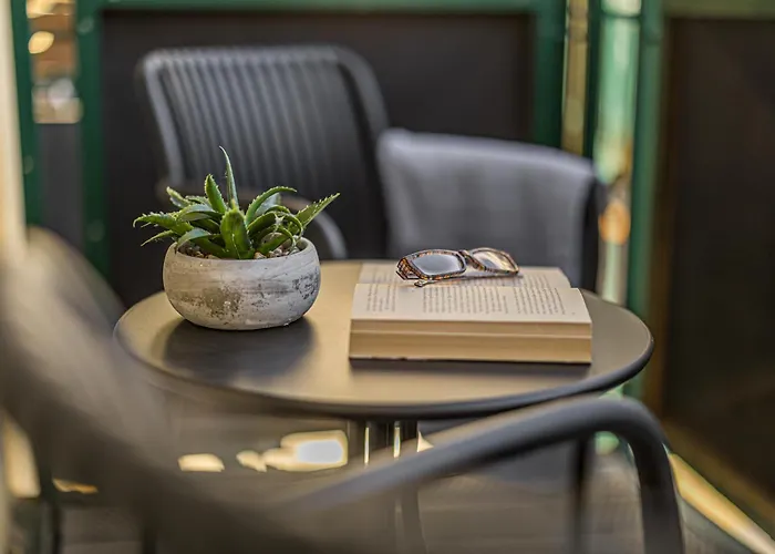 Lehastays - Buckau 15 I 2 I Voll Ausgestattete Kueche I Balkon I Smart Tv شقة *